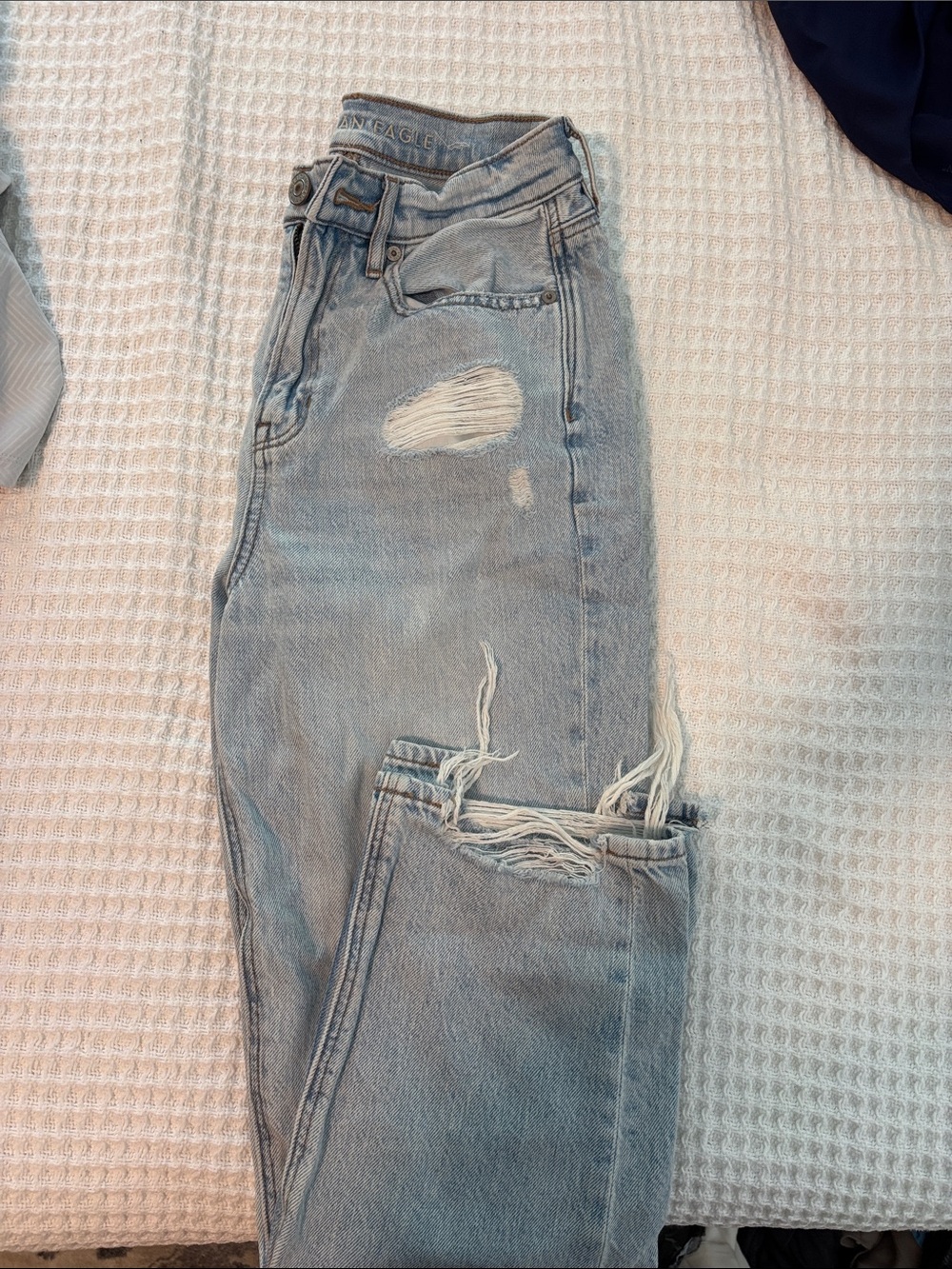 American Eagle Outfitters Light Blue Straight Leg Jeans